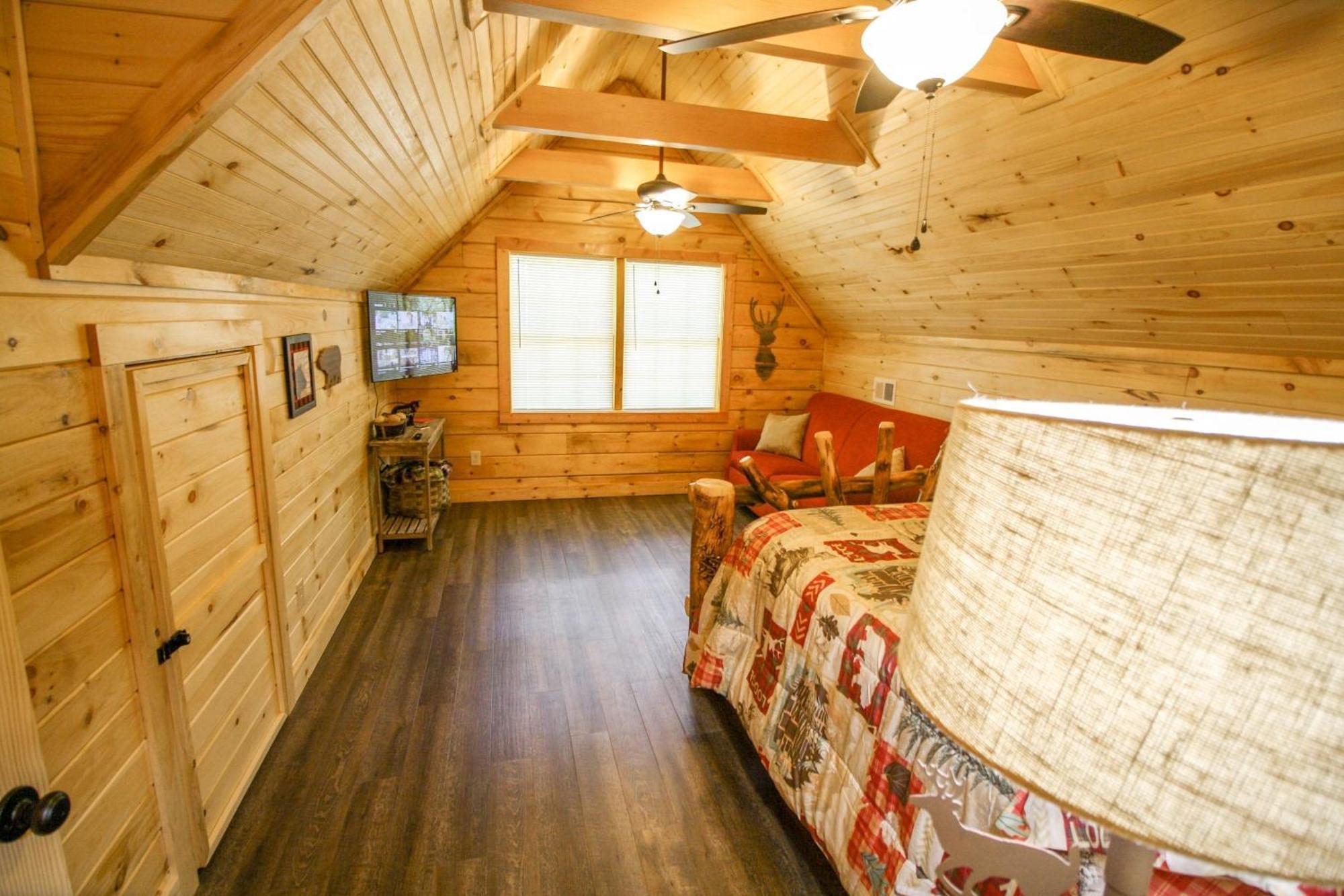 270 Black Bear Retreat Cabin Gatlinburg Exteriör bild